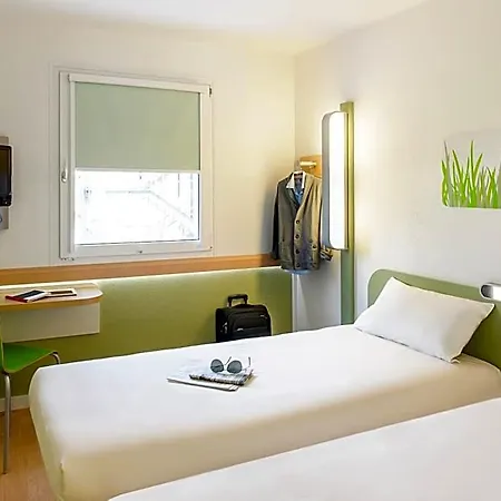 Ibis Budget Sued
